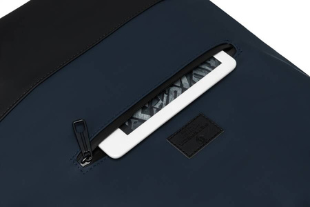 Dunkelblauer Sport-Rucksack mit atmungsaktivem Rückenmaterial – Peterson