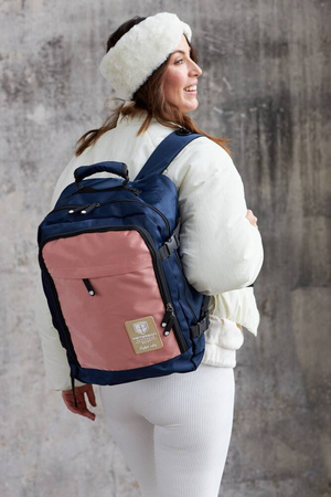 Geräumiger Reise-Rucksack mit USB-Anschluss – Peterson