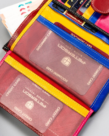 Rote Damen Geldbörse aus Leder mit modischem Akzent – Peterson