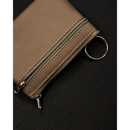 Beiges Schlüssel Etui aus Leder mit Reißverschluss