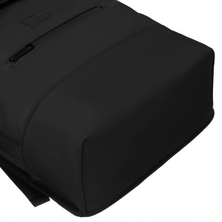 Wasserabweisender Rucksack in Schwarz mit Schnallenverschluss – Peterson