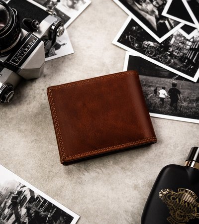 Große Herren Geldbörse aus Leder mit geprägtem Sternzeichenmotiv – Peterson