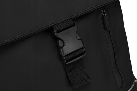 Robuster City Rucksack aus Synthetikmaterial mit Etui im Set – Peterson