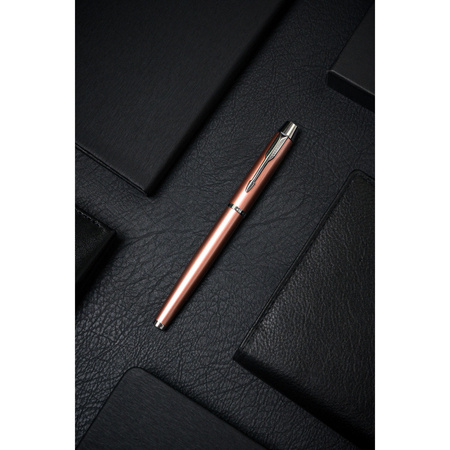 Metallkugelschreiber in Rosa-Silber mit schwarzer Mine – Peterson