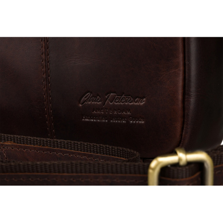 Crossbody Herren Tasche aus glattem Echtleder – Peterson