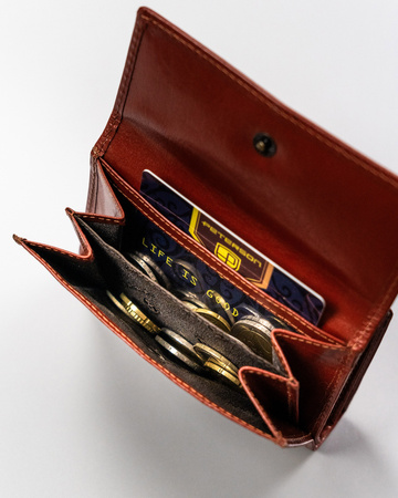 Mittlere Damen Geldbörse aus Leder mit Druckknopf – Peterson