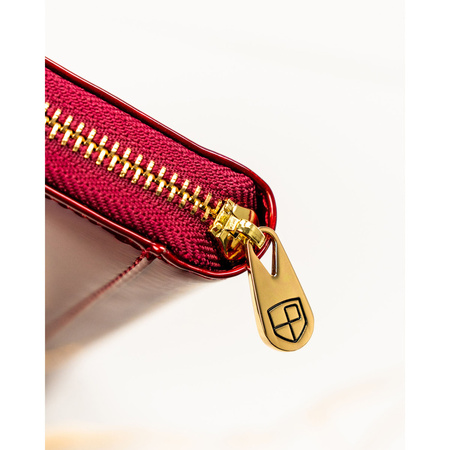 Große, rote Damen-Geldbörse aus Lackleder – Peterson