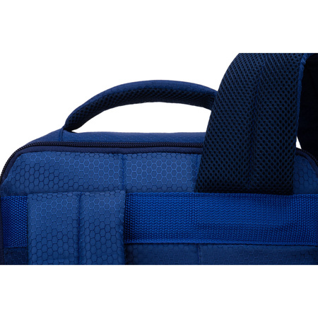 Dunkelblauer Rucksack aus Polyester mit atmungsaktiven Schultergurten ausgestattet – Peterson