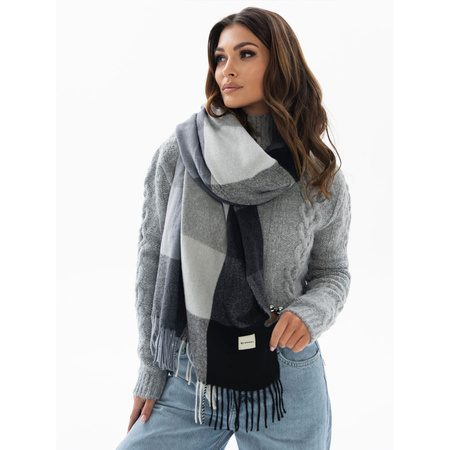 Damen-Schal aus Polyester in der dominierenden Farbe Schwarz, verziert mit Fransen – Rovicky