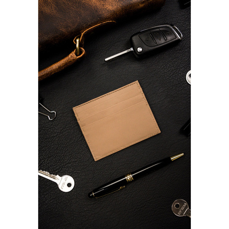 Elegantes Kartenetui aus Echtleder in Beige