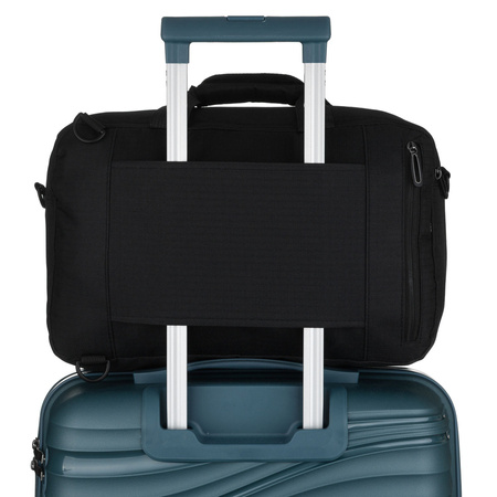 Reiserucksack in schwarz mit Reißverschluss, ideal für Handgepäck – Peterson