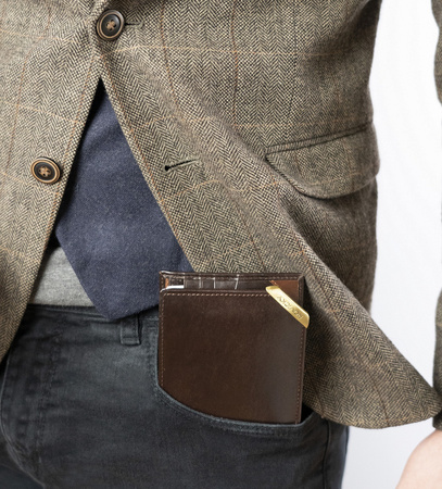 Herren Geldbörse Querformat mit goldenem Akzent aus Glattleder – Rovicky