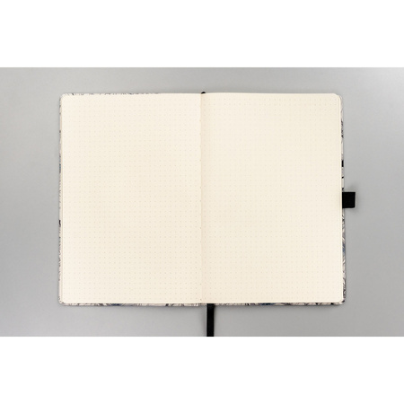 Notizbuch A5, punktiert und mit Gummiband – Peterson