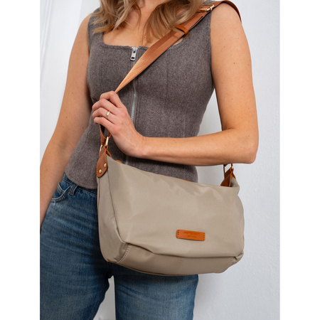 Stadt-Umhängetasche in Khaki-Braun mit verstellbarem Gurt – Peterson