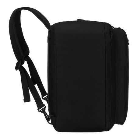 Reiserucksack in schwarz mit Reißverschluss, ideal für Handgepäck – Peterson