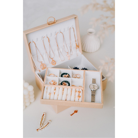 Eleganter Schmuck-Organizer mit Fächern – Peterson