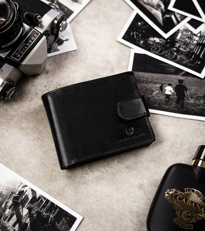 Geschenkset: Mittlere Herren Geldbörse aus Leder und Schlüsselanhänger – Peterson