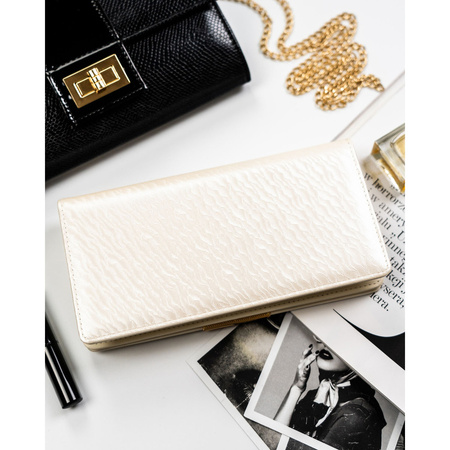 Damen-Geldbörse aus ökologischem Leder in Ecru, mit Druckknopf und Reißverschluss verschließbar - Peterson