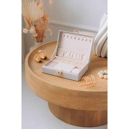 Silberne Schmuckschatulle aus Leder mit Schlüssel- und Schnappverschluss - Peterson