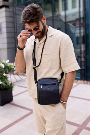 Herren Umhängetasche aus Leder mit Fächern – Peterson