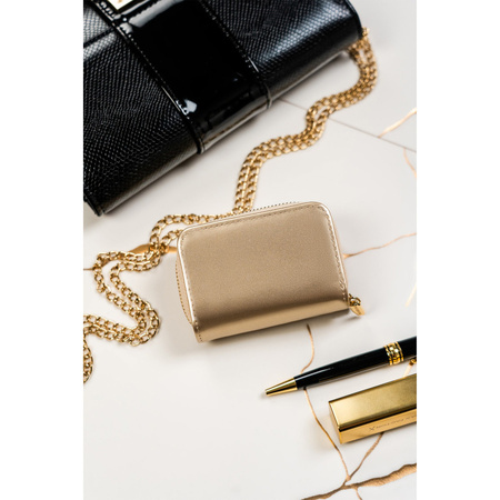Lackierte Damen Geldbörse in Gold als Geschenk – Peterson