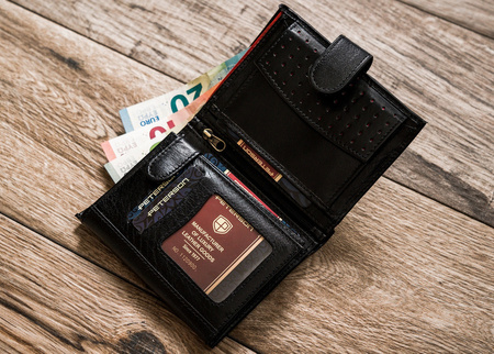 Herren Geldbörse aus Leder mit Verschluss – Peterson