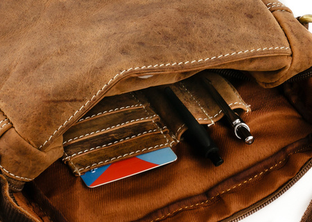 Herren Umhängetasche aus Rindsleder – Always Wild