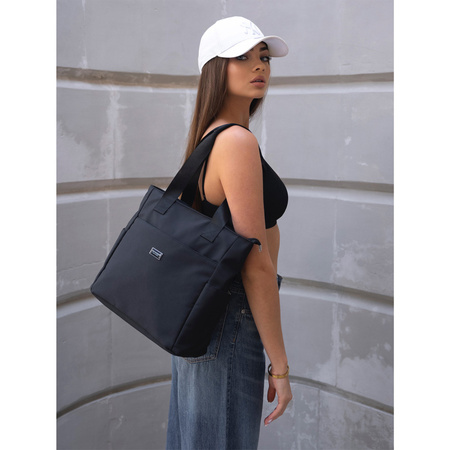 Große Damen-Tasche in Schwarz mit bequemen Griffen - Peterson