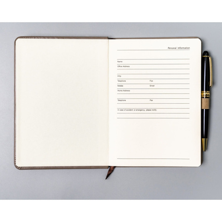 Notizbuch im Format B6 in Khaki mit Punkten bedruckt – Peterson