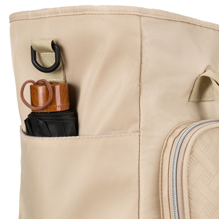 Praktische Reisetasche aus Polyester in Beige, ausgestattet mit einem Koffergriff – Peterson