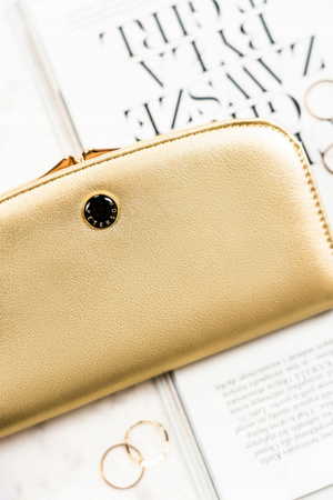 Große Damen Geldbörse aus Öko-Leder – Peterson