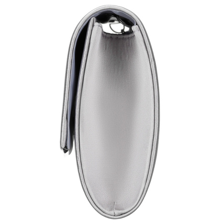 Damen-Clutch aus Leder in Silberfarbe, an einer silbernen Kette hängend - Rovicky