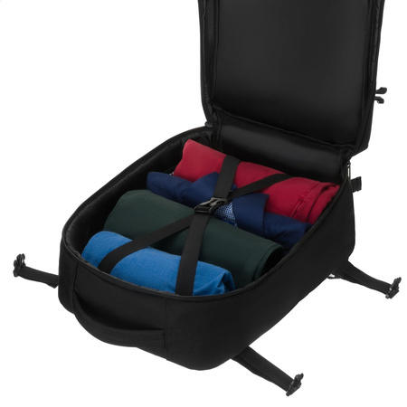 Reise-Rucksack aus Polyester in Schwarz, ideal für Handgepäck – Peterson