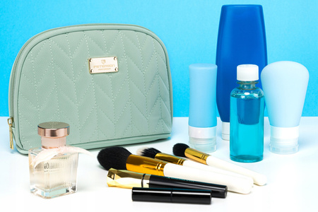 Praktische Damen Kosmetiktasche in Grün mit Fischgrätstruktur – Peterson