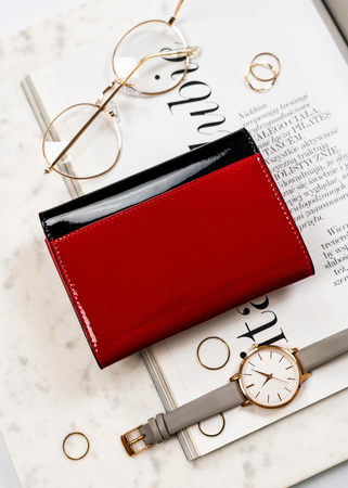 Horizontale Damen Geldbörse aus Leder in Schwarz-Rot – Peterson