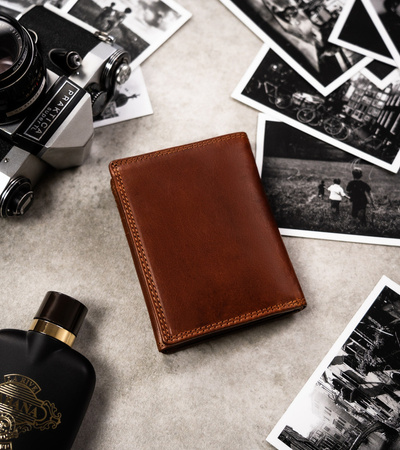 Große Herren Geldbörse aus Leder mit geprägtem Sternzeichen – Peterson