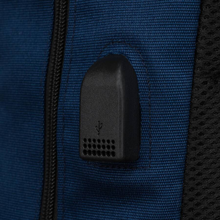 Sportlicher Laptop-Rucksack mit praktischen Taschen – Peterson