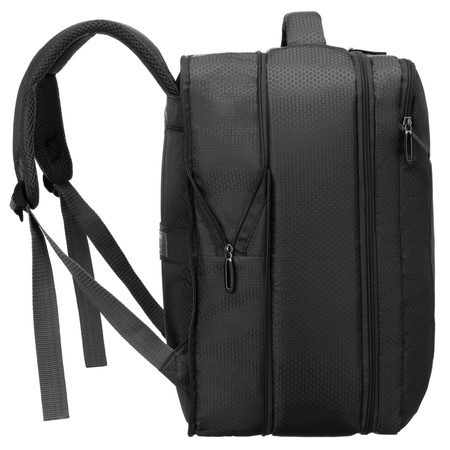 Grauer Reise-Rucksack aus Polyester, aufgehängt an verstellbaren Trägern - Peterson