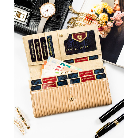 Beigefarbene Damen-Geldbörse aus Natur- und Öko-Leder mit Druckknopfverschluss, verziert mit einem Flechtmuster – Peterson