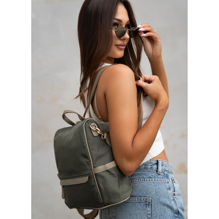 Grüner, städtischer Damen-Rucksack aus Nylon und Öko-Leder mit abnehmbarem Gürtel - Peterson