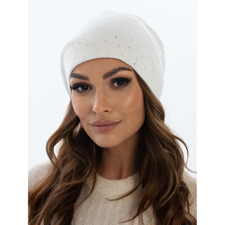 Weiße Damen Mütze mit Kristallen für den Winter – Peterson