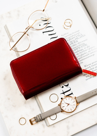 Rote Damen Geldbörse aus Leder mit RFID – als Geschenk – Peterson