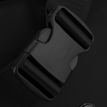 Schwarze Damen-Handtasche aus Polyester mit Reißverschluss, ein Fach - Peterson