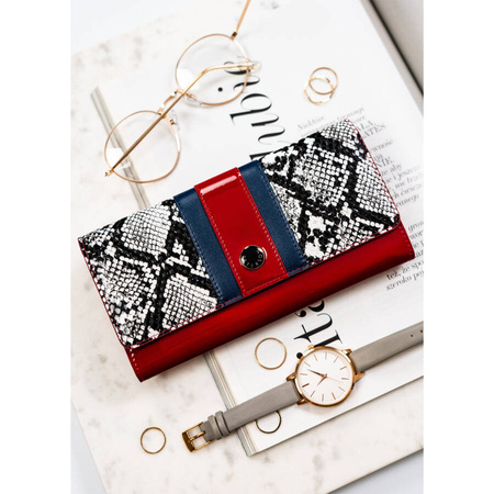 Rote Damen Geldbörse mit Schlangenhautmuster auf der Klappe, Druckknopfverschluss – Peterson