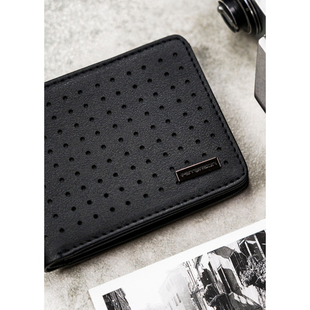 Schwarze Herren Geldbörse mit dezentem Lochmuster – Peterson