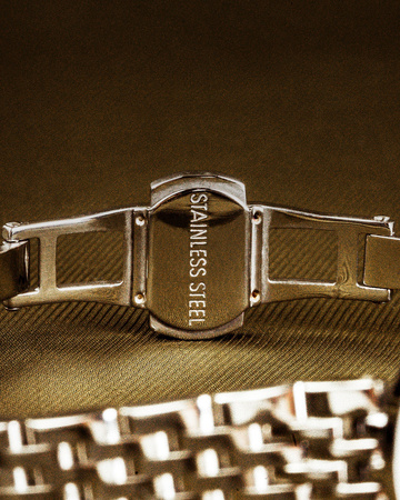 Modische Damenuhr mit Analoganzeige – Peterson