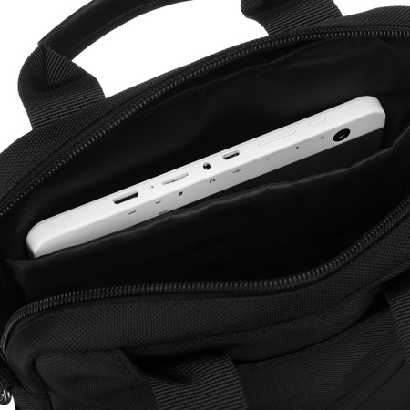 Kleine, praktische Umhängetasche aus Cordura in Schwarz mit Reißverschluss – Peterson