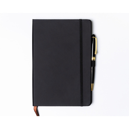 Schwarzes Notizbuch im Hardcover A5 Format liniert - Peterson