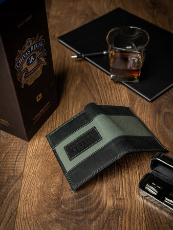 Herren Geldbörse hochkant aus Nubukleder mit Jeansdetails – Always Wild