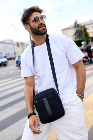 Praktische Herren Umhängetasche aus robustem Material – Rovicky